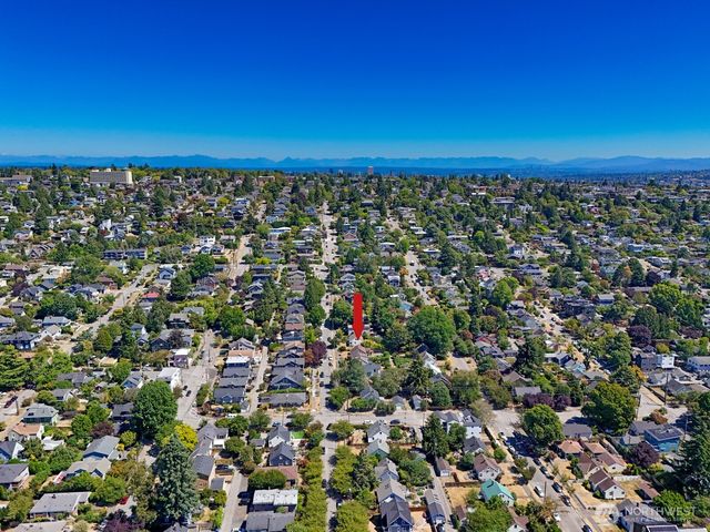 349 NW 49th Street, Seattle, WA 98107