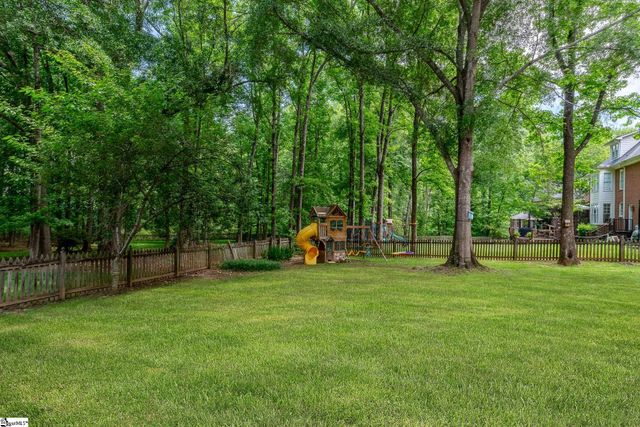 105 Silver Fox Trail, Simpsonville, SC 29681