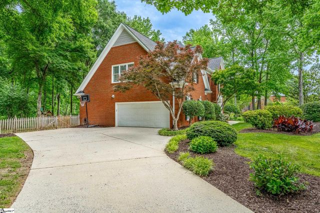 105 Silver Fox Trail, Simpsonville, SC 29681