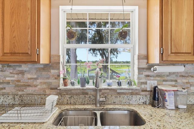 7961 W RIVERBEND ROAD, Crystal River, FL 34428