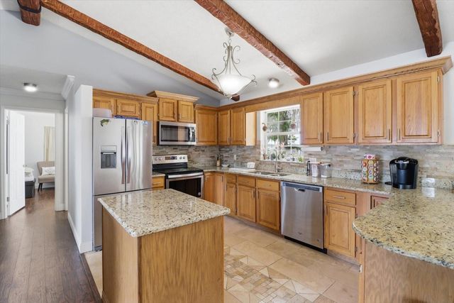 7961 W RIVERBEND ROAD, Crystal River, FL 34428