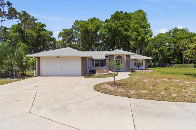 7961 W RIVERBEND ROAD, Crystal River, FL 34428