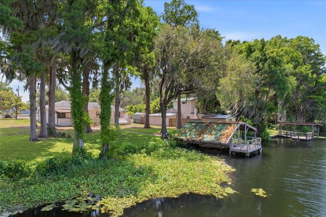 7961 W RIVERBEND ROAD, Crystal River, FL 34428