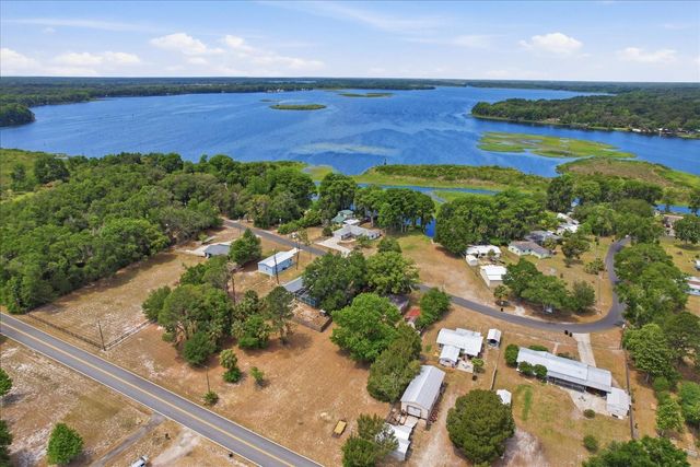 7961 W RIVERBEND ROAD, Crystal River, FL 34428