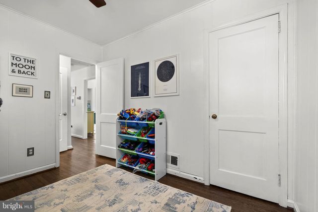 7005 GROVE RD, Alexandria, VA 22306