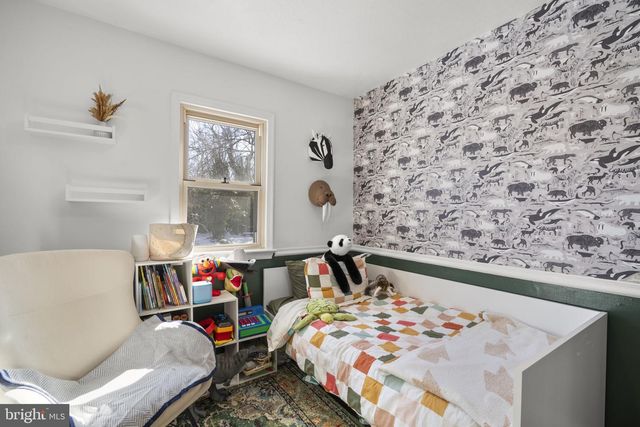 7005 GROVE RD, Alexandria, VA 22306