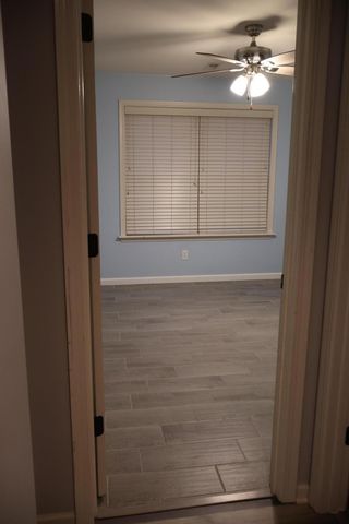 5806 FREEPORT WAY, Columbia, MO 65201