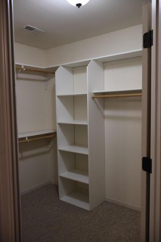 5806 FREEPORT WAY, Columbia, MO 65201