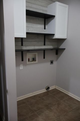 5806 FREEPORT WAY, Columbia, MO 65201