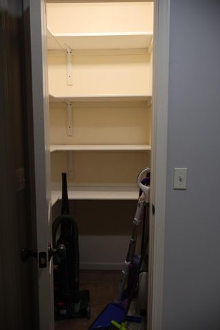 5806 FREEPORT WAY, Columbia, MO 65201