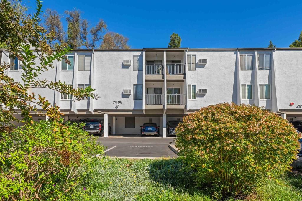 7508 Parkway Drive 108, La Mesa, CA 91942 — exterior