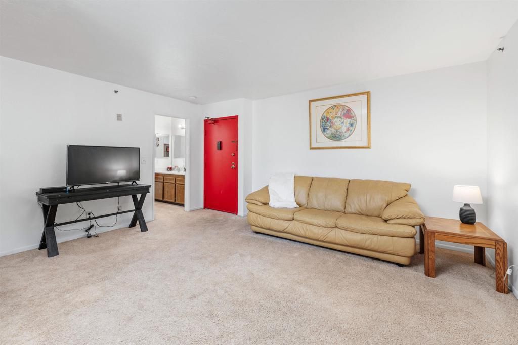 7508 Parkway Drive 108, La Mesa, CA 91942 — photo 3