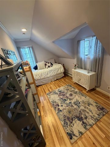 22 Jersey Street, Deer Park, NY 11729