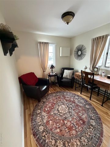 22 Jersey Street, Deer Park, NY 11729