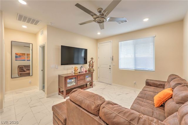 10089 Desert Azure Street, Las Vegas, NV 89178