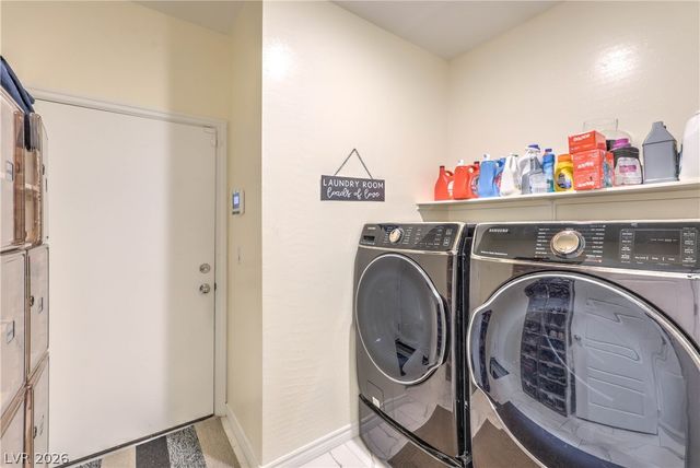 10089 Desert Azure Street, Las Vegas, NV 89178