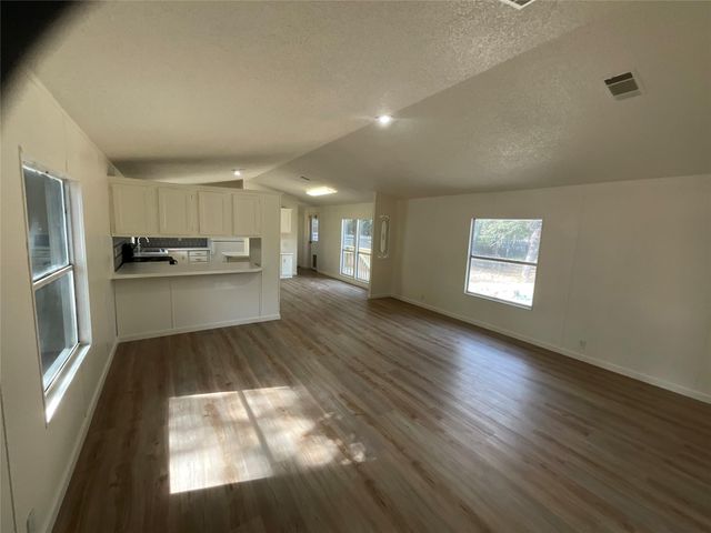 204 Overhill, Bastrop, TX 78602