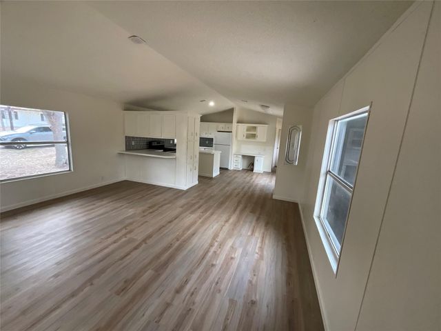 204 Overhill, Bastrop, TX 78602