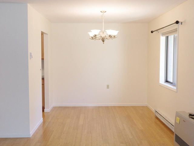 46 Hawthorne Circle, South Burlington, VT 05403