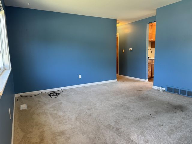 1639 Winifred Street, Westland, MI 48186