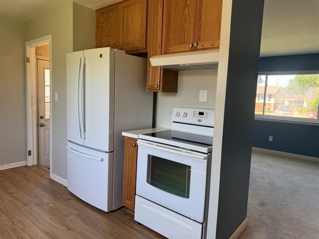 1639 Winifred Street, Westland, MI 48186