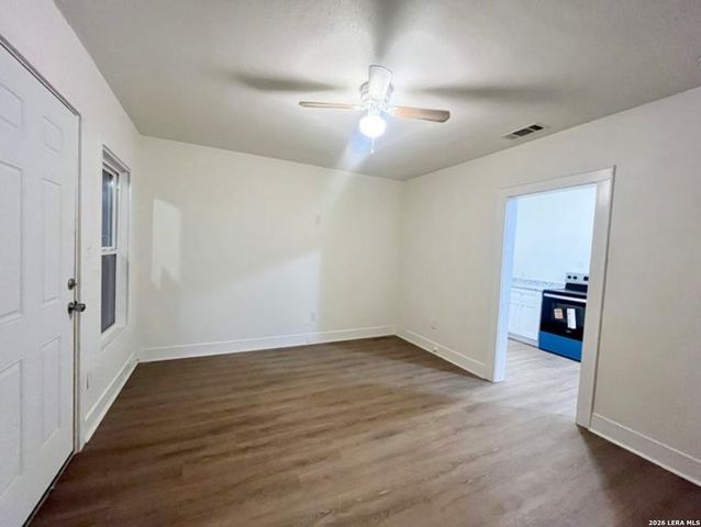 1828 Texas, San Antonio, TX 78228