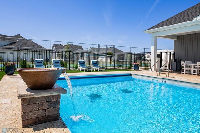 5108 Mira Way W, West Fargo, ND 58078