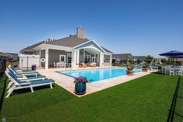 5108 Mira Way W, West Fargo, ND 58078