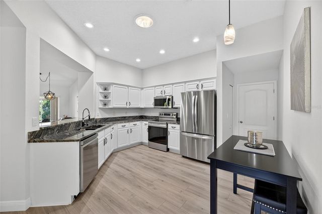 1201 CORINTH GREENS DRIVE 58, Sun City Center, FL 33573