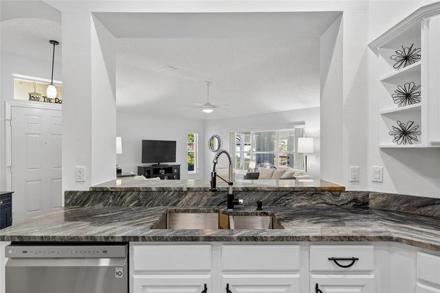 1201 CORINTH GREENS DRIVE 58, Sun City Center, FL 33573