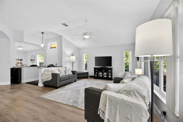 1201 CORINTH GREENS DRIVE 58, Sun City Center, FL 33573