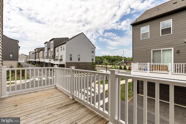 3556 STELLA BLUE DR, Hyattsville, MD 20782