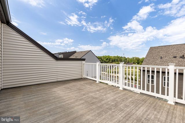 3556 STELLA BLUE DR, Hyattsville, MD 20782