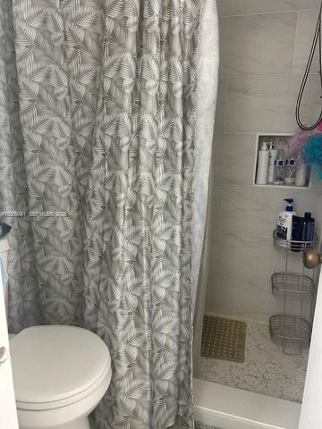 4139 SW 66th Way 140, Davie, FL 33314