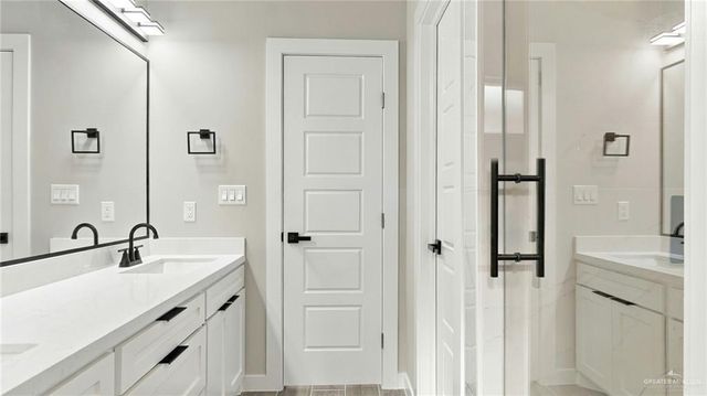 2010 W Olympia Avenue, Mission, TX 78573
