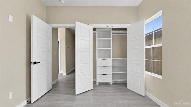 2010 W Olympia Avenue, Mission, TX 78573