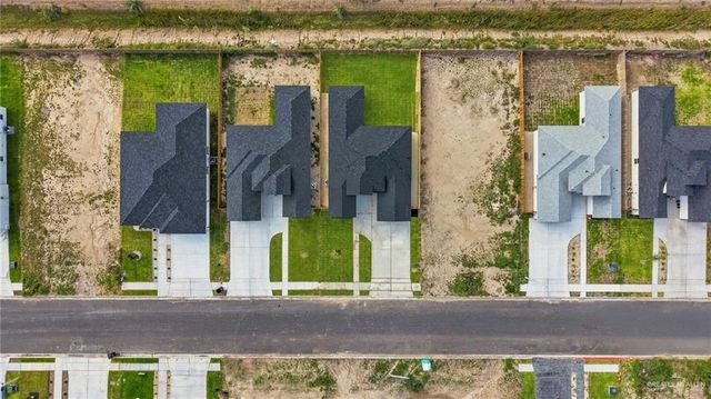 2010 W Olympia Avenue, Mission, TX 78573