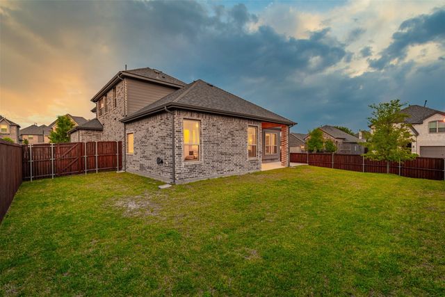 2705 Grainger Drive, Mansfield, TX 76063