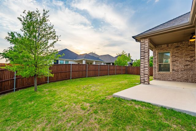 2705 Grainger Drive, Mansfield, TX 76063