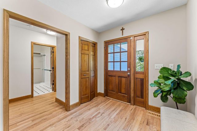 3200 Highland Avenue, Minnetonka, MN 55391