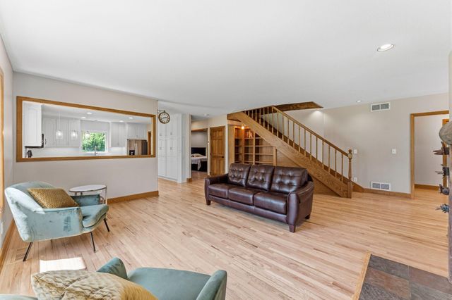 3200 Highland Avenue, Minnetonka, MN 55391