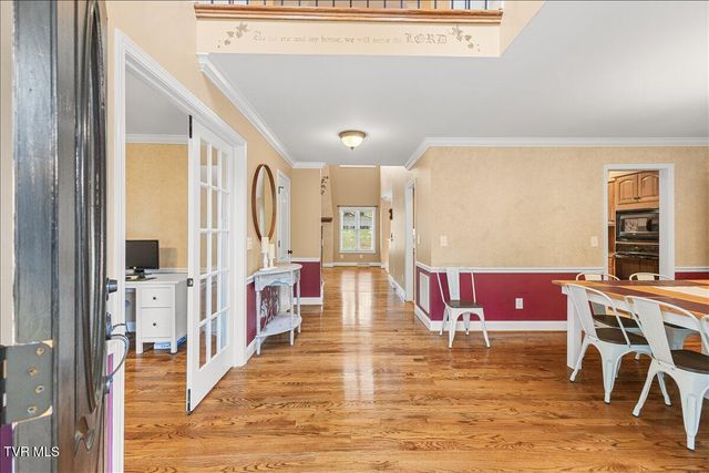 307 Fairridge Road, Johnson City, TN 37604