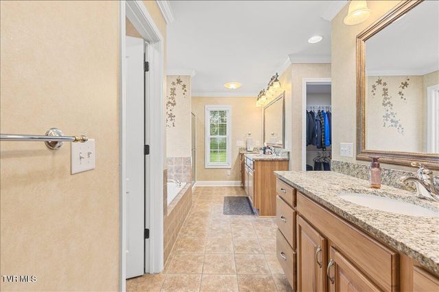 307 Fairridge Road, Johnson City, TN 37604