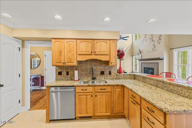307 Fairridge Road, Johnson City, TN 37604
