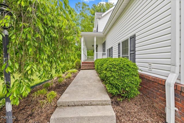 307 Fairridge Road, Johnson City, TN 37604