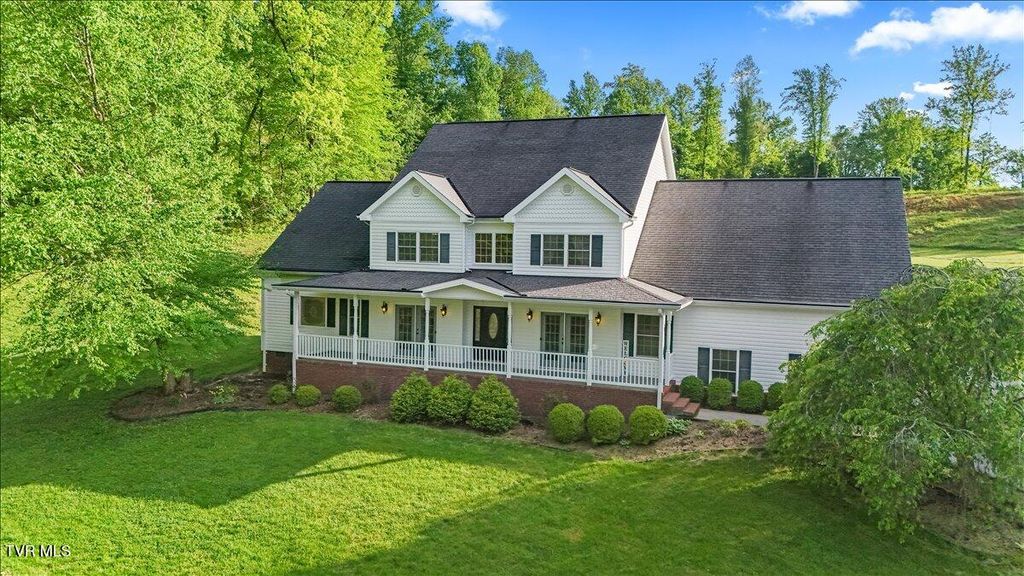 307 Fairridge Road, Johnson City, TN 37604