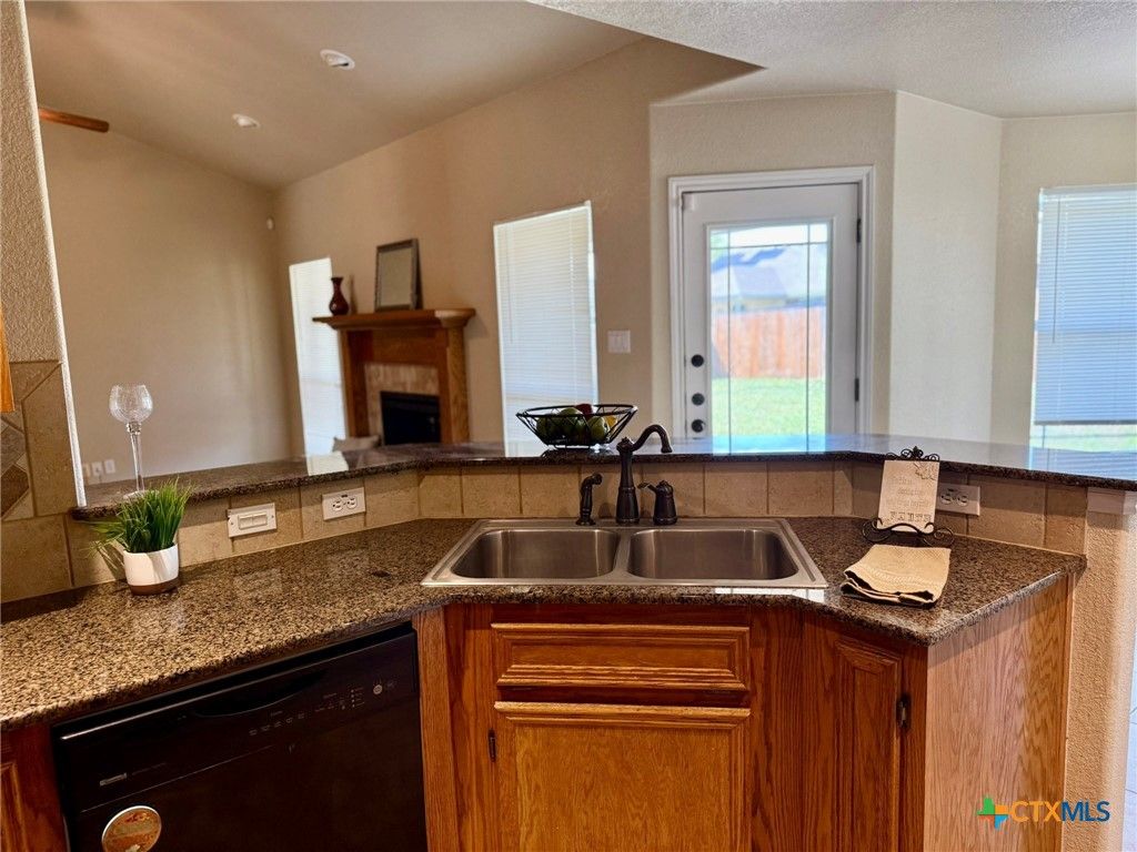 Image 11 of property listing at 3508 Lucas Street, Copperas Cove, TX 76522