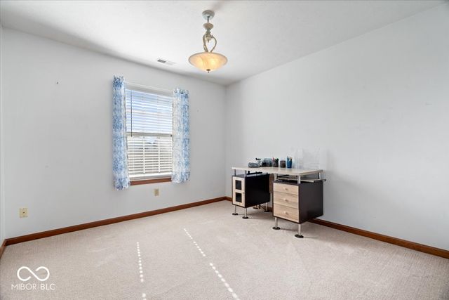 1333 N Apple Lake Drive, Greenfield, IN 46140