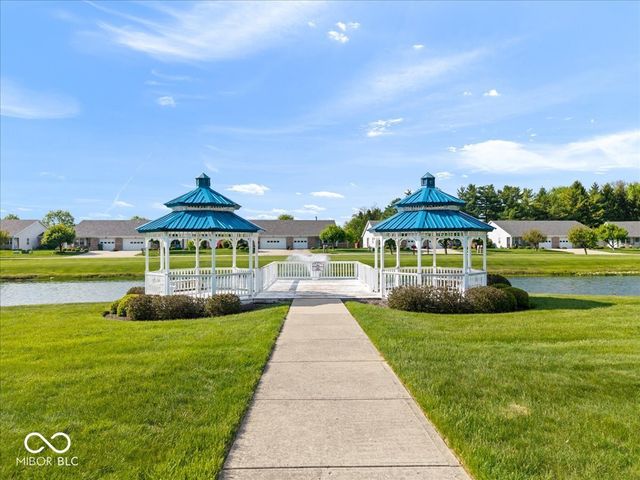 1333 N Apple Lake Drive, Greenfield, IN 46140