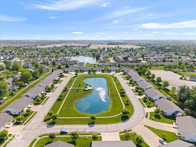 1333 N Apple Lake Drive, Greenfield, IN 46140